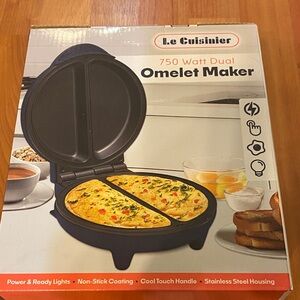 Black Omelet Maker